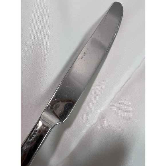 Oneida Illuma Dinner Knife 9"‎ Premier Stainless Flatware - Picture 5 of 6